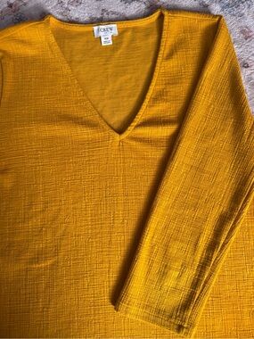 J.Crew Goldenrod Textured V-Neck 3/4 sleeves XS